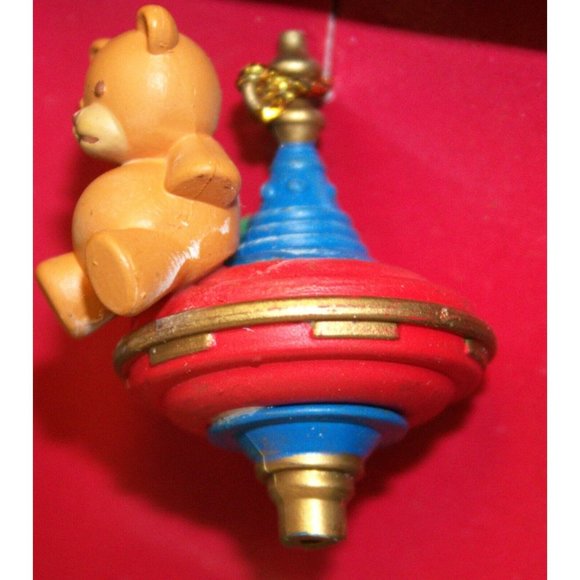 VTG 1989 Enesco Toyland Small Wonder Miniature Ornament Bear Spinning Top 566705 - Picture 11 of 15